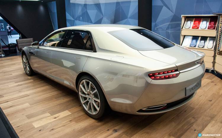 aston-martin-lagonda-taraf-ginebra-2015-mdm-18-1440px