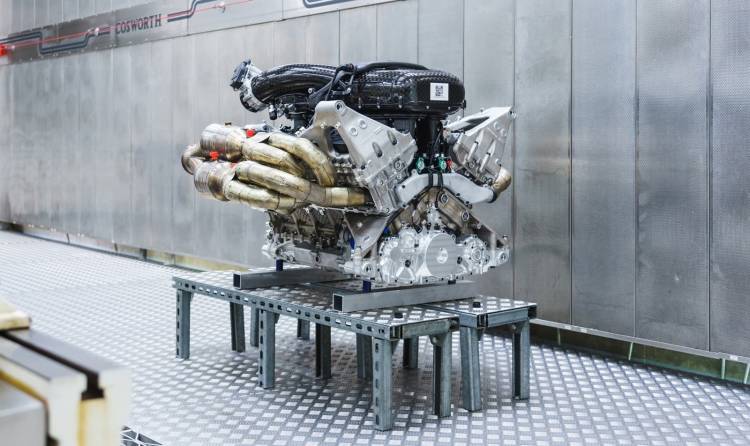 aston-martin-valkyrie-motor-v12-1218-002_750x.jpg