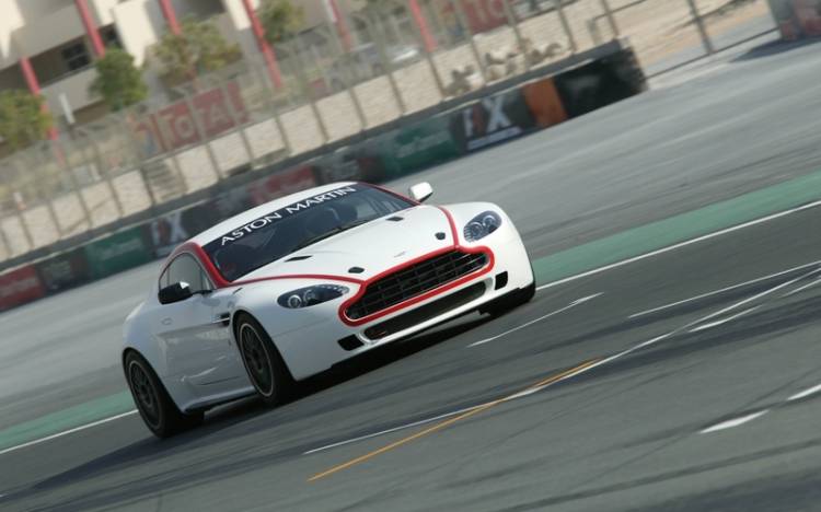 Aston Martin Vantage GT4 Aston Martin Vantage GT4