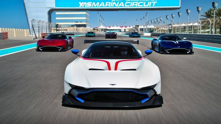 aston-martin-vulcan-2016-00 aston-martin-vulcan-2016-00