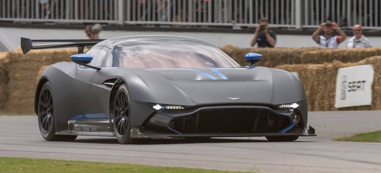 aston-martin-vulcan-goodwood-01-1440px aston-martin-vulcan-goodwood-01-1440px