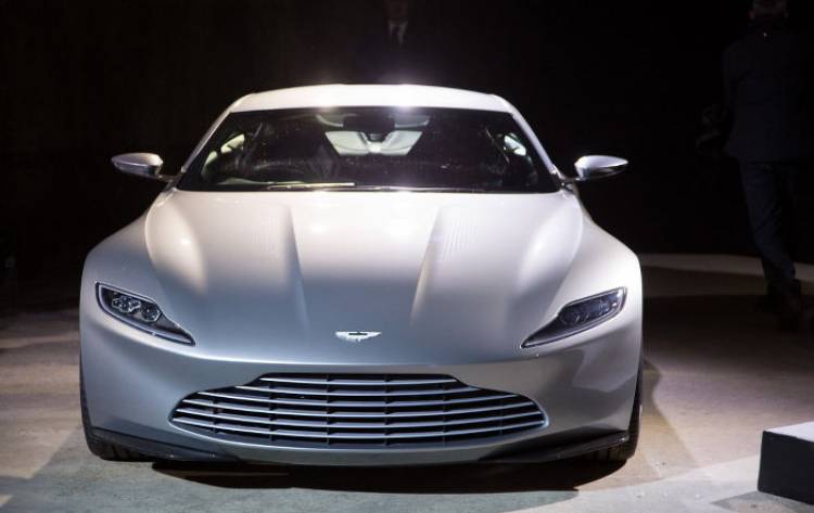 aston_martin_DB10_SPECTRE_DM_2 aston_martin_DB10_SPECTRE_DM_2