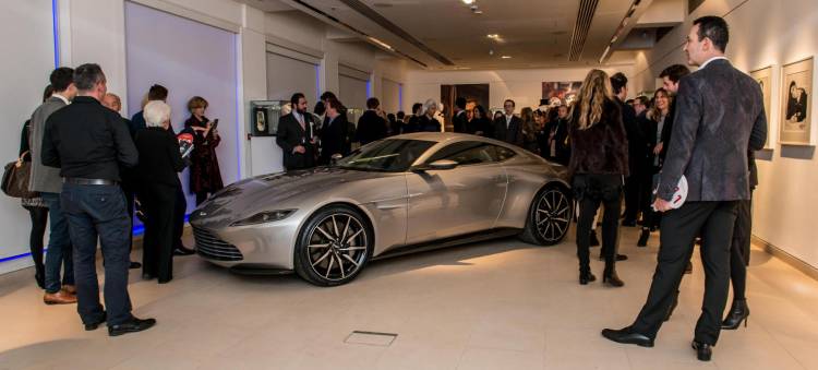 aston_martin_DB10_subasta_DM_1