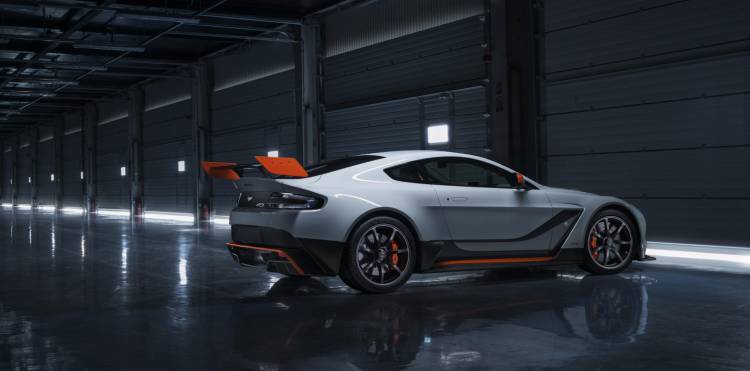 aston_martin_Vantage GT3_dm_trasera