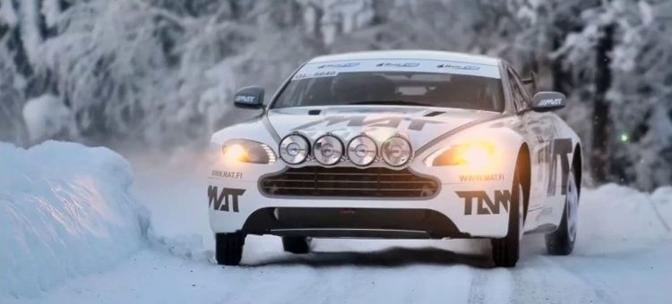 aston_vantage_mat aston_vantage_mat
