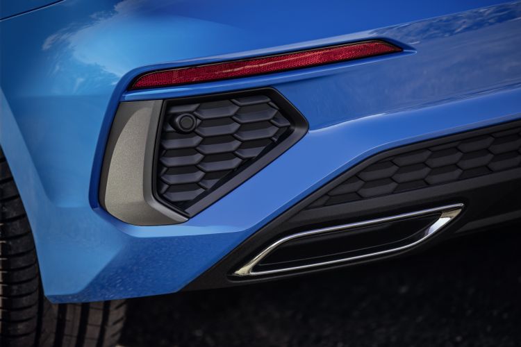 Audi A3 Sportback 2020 Azul Turbo Exterior 89