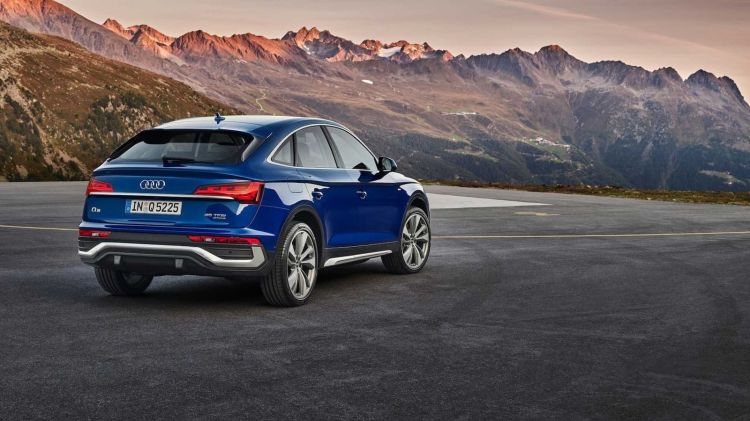 Audi Q5 Sportback 2021 0920 007