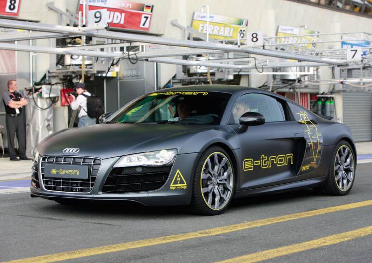 Audi R8 e-Tron en Le Mans Audi R8 e-Tron en Le Mans