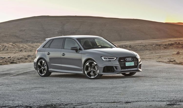 audi-rs3-sportback-0917-01 audi-rs3-sportback-0917-01