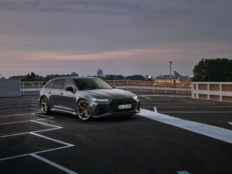Audi Rs6 Avant Performance  01