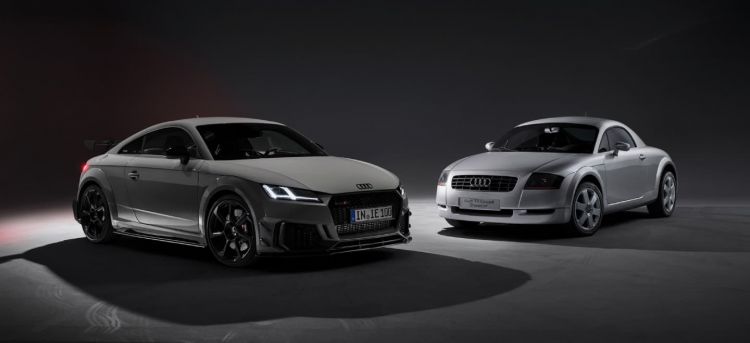 Audi Tt Rs Iconic Edition  00