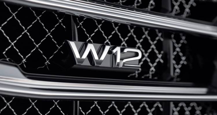 audi_a8_motor_w12_0318_04 audi_a8_motor_w12_0318_04