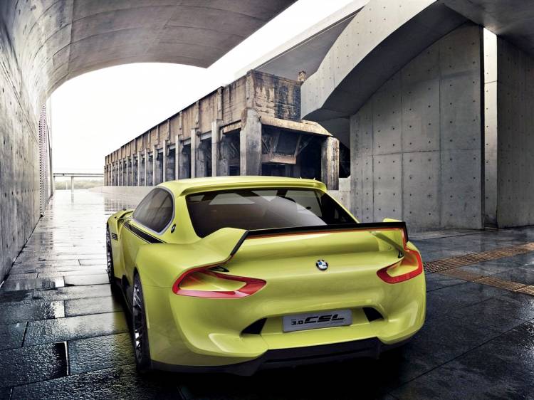 bmw-3-csl-hommage-220515-01