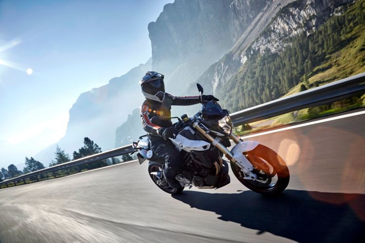 Bmw F 800 R P90241313 Highres Bmw F 800 R 11 2016