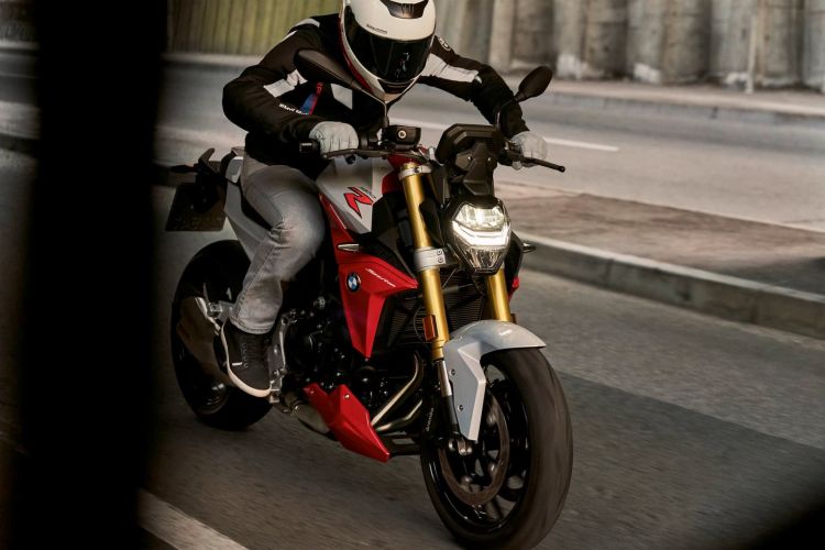 Bmw F 900 R 2