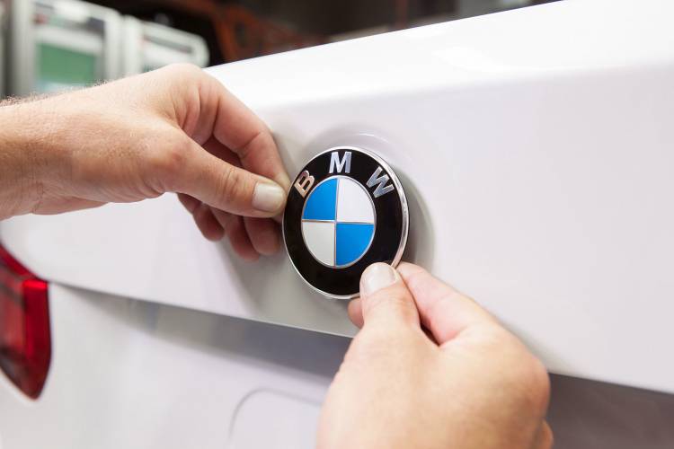 Bmw Fabrica Hungria 150000 Coches 01 Bmw Fabrica Hungria 150000 Coches 01