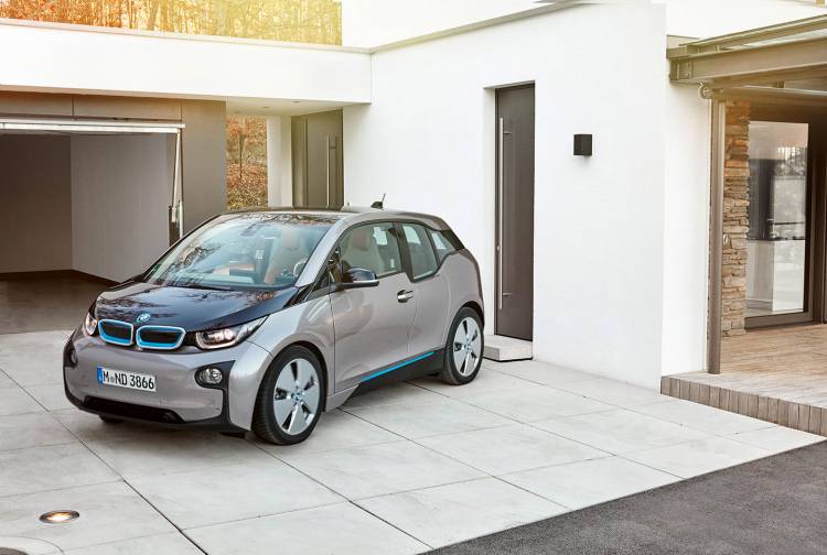 bmw-gesture-control-parking-05 bmw-gesture-control-parking-05