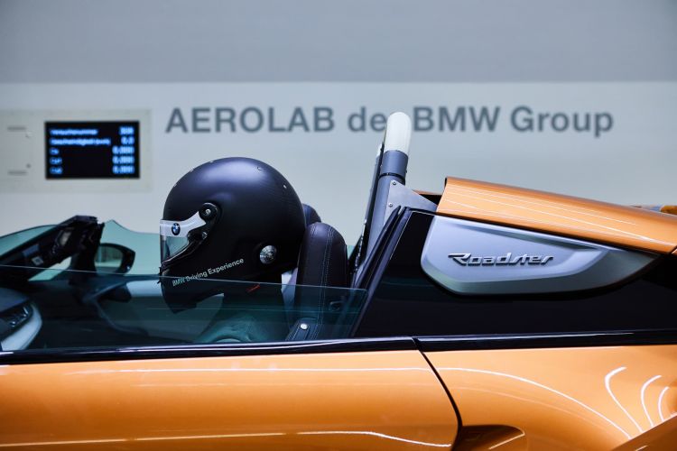 bmw-i8-roadster-p90348147_highres_monaco-mon-10th-may_750x.jpg