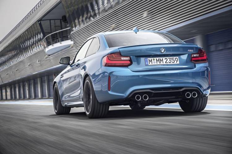 bmw-m2-coupe-2016-29