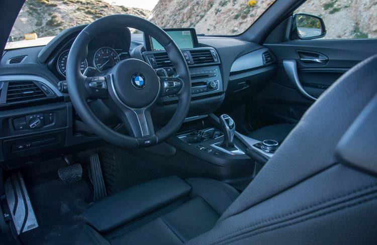bmw-m235i-31