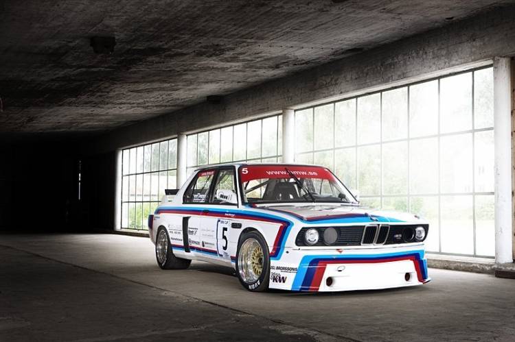 BMW M5 E28 CSL BMW M5 E28 CSL