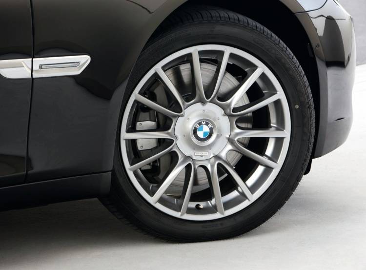 bmw-serie-7-individual-01 bmw-serie-7-individual-01