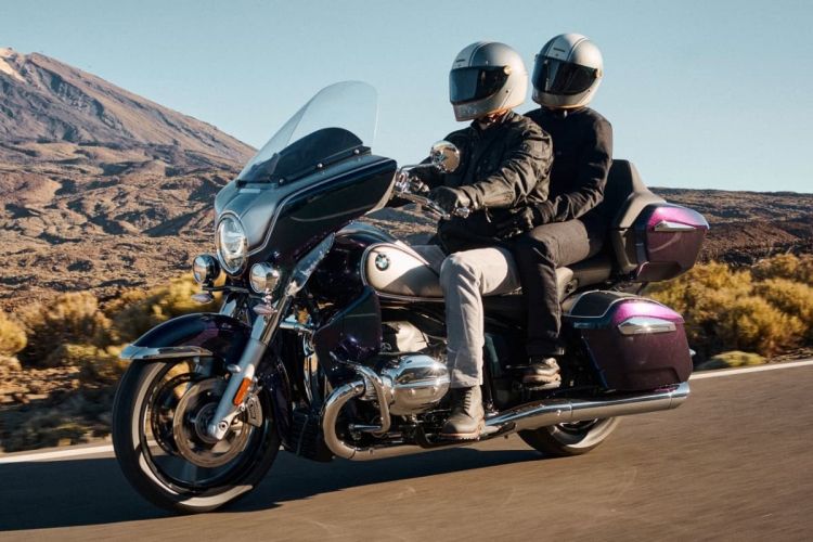Bmw R18 Transcontinental Viaje Dos Personas