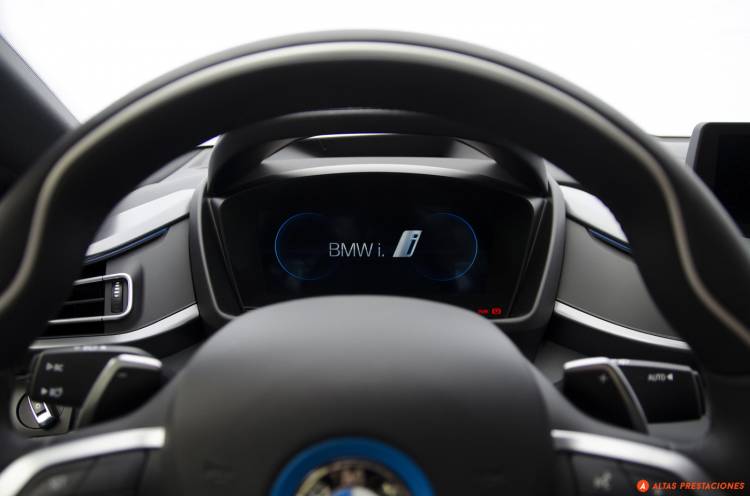 bmwi8_porsche911gts_mapdm_4