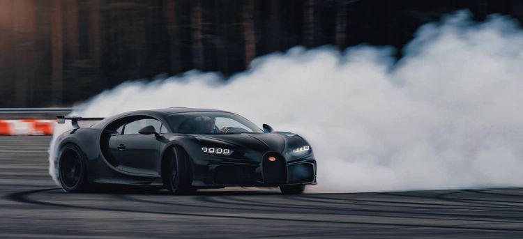 Bugatti Chiron Pur Sport Video Derrape Drift 00 Bugatti Chiron Pur Sport Video Derrape Drift 00