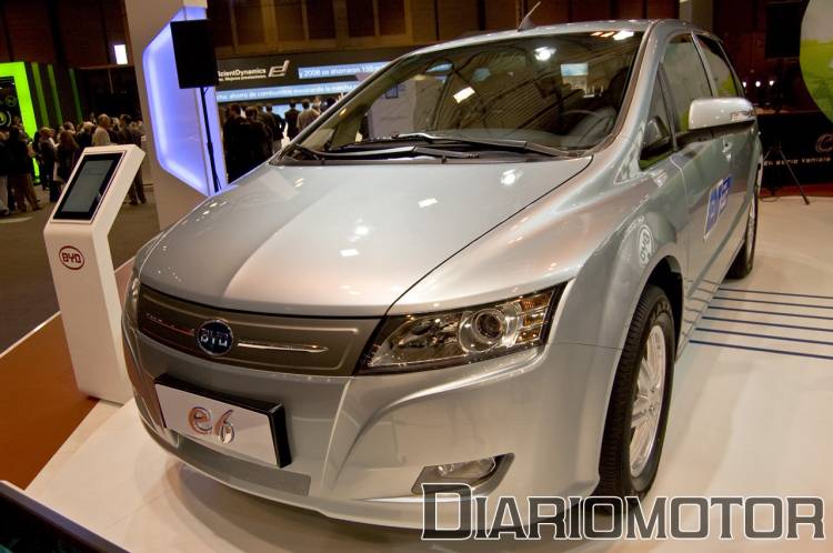 BYD E6 en el Salón de Madrid 2010 BYD E6 en el Salón de Madrid 2010