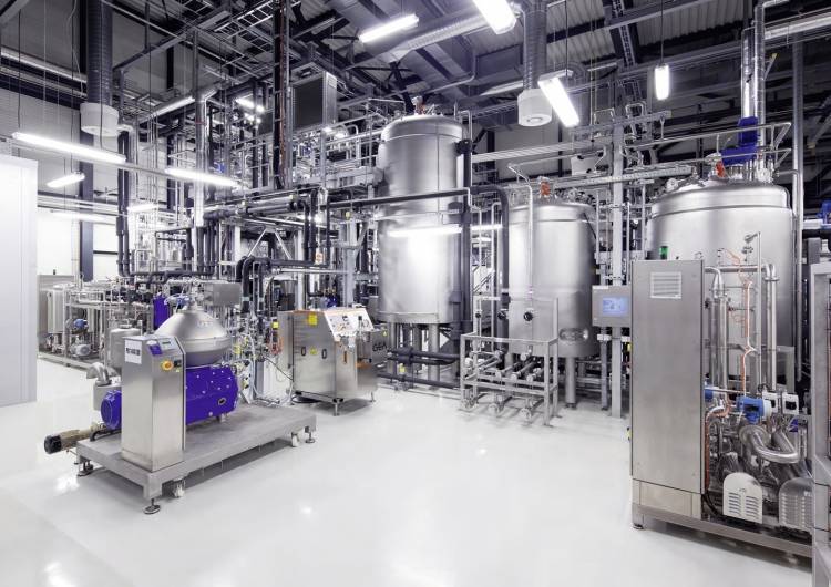 Forscher produzieren erstmals Audi e-benzin Forscher produzieren erstmals Audi e-benzin