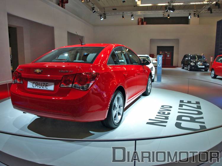 Chevrolet Cruze en el Salón de Barcelona Chevrolet Cruze en el Salón de Barcelona