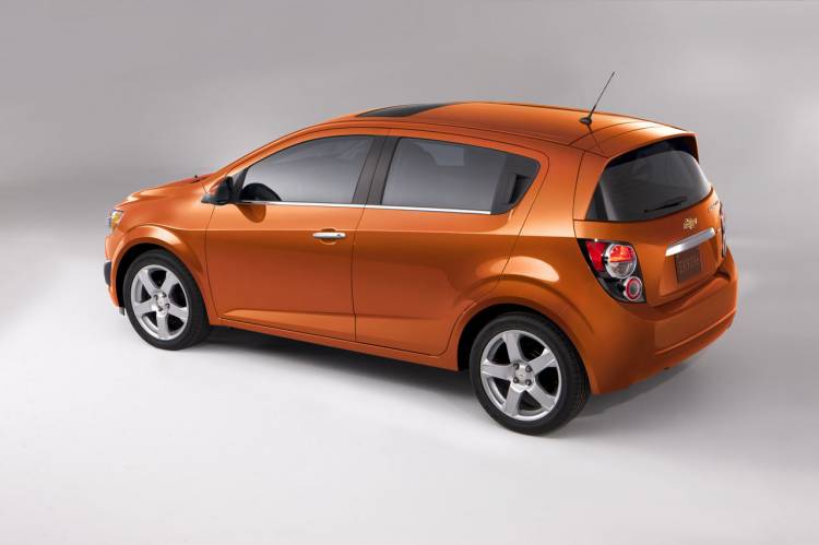 Chevrolet Sonic Sedan Chevrolet Sonic Sedan