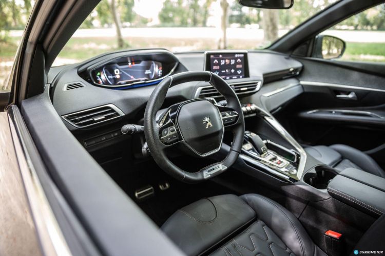 Citroen C5 Aircross Vs Peugeot 3008 42