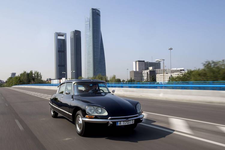 citroen-ds-tiburon-madrid-08