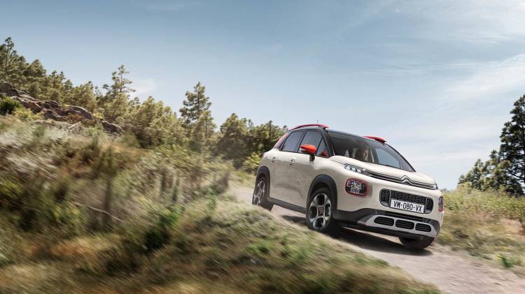 citroen_c3_aircross_1600x900_01