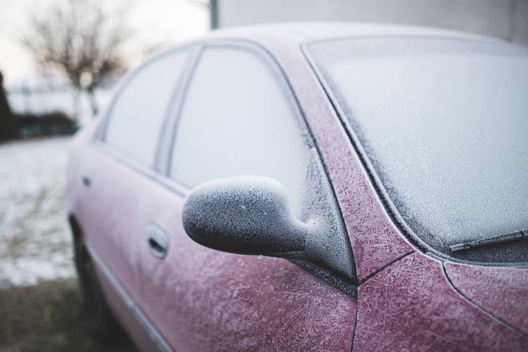 How to remove ice windshield car 05