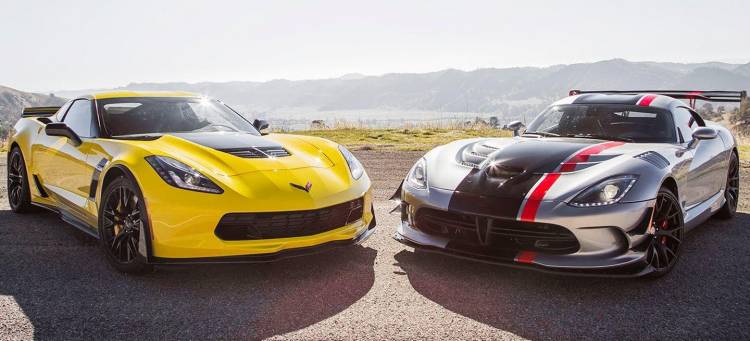 corvette-vs-viper