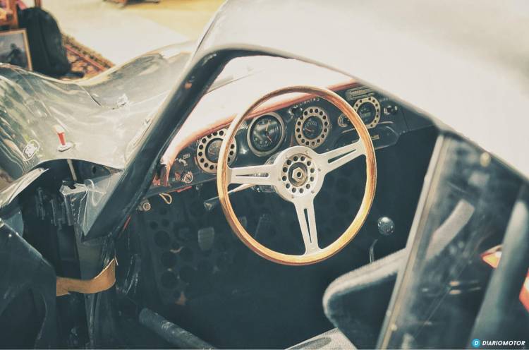 crd_cars_showroom_mdm_2