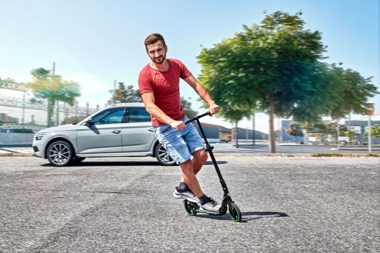 Dgt Campana Patinete Multa Acera 07 Dgt Campana Patinete Multa Acera 07