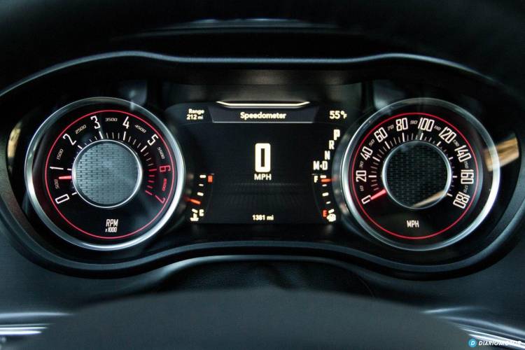 dodge-challenger-scat-pack-392-prueba-58-mdm
