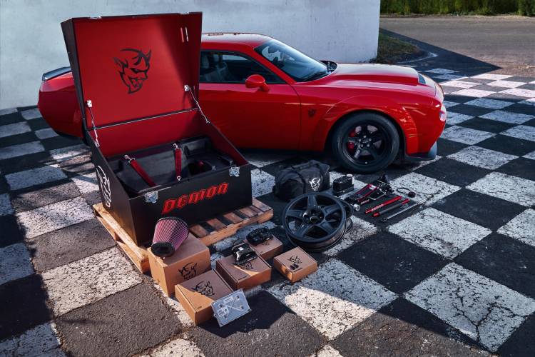 dodge-challenger-srt-demon-dm-precio-10_750x.jpg