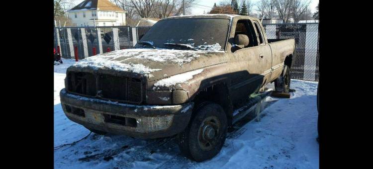 dodge-ram-pick-up-lago-p dodge-ram-pick-up-lago-p