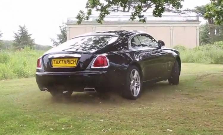 drifting-rolls-royce-wraith drifting-rolls-royce-wraith