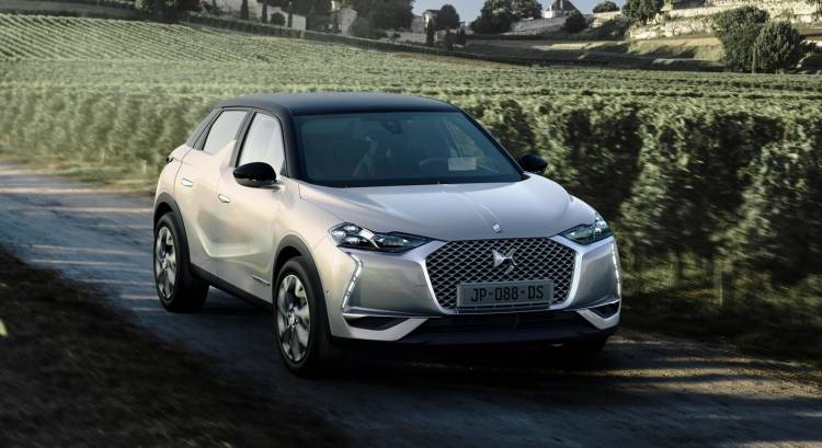 El primer coche eléctrico de DS es el DS3 Crossback E-Tense y ya sabemos su  precio en Francia | Diariomotor