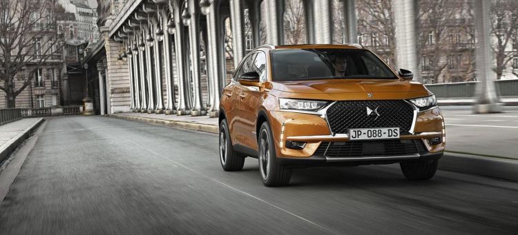 ds_7_crossback_2017_cx_5 ds_7_crossback_2017_cx_5