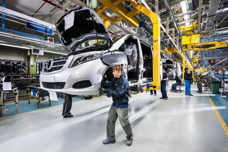 Car factories Spain Mercedes Benz Vitoria