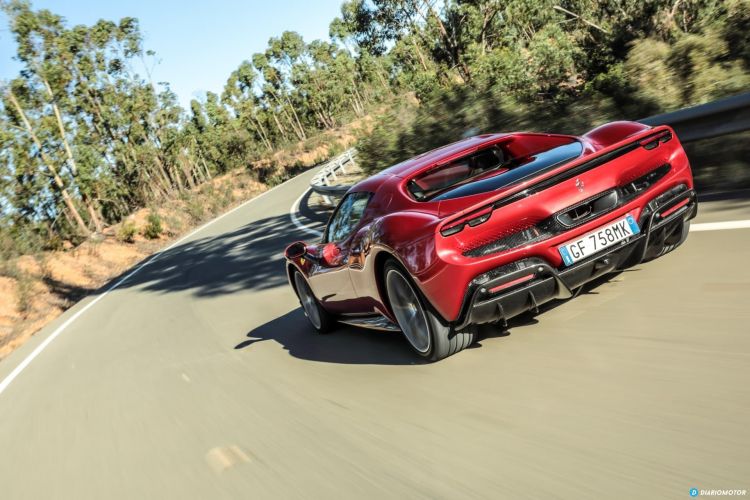 Ferrari 296 Gtb Prueba 2022 427