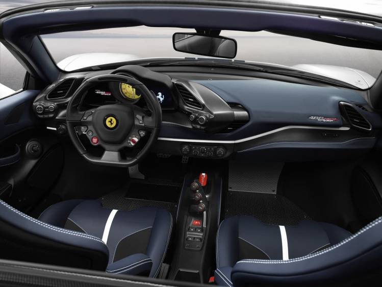 ferrari-488-pista-spider-0818-002_750x.jpg
