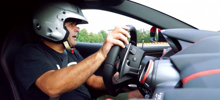ferrari-812-chris-harris ferrari-812-chris-harris
